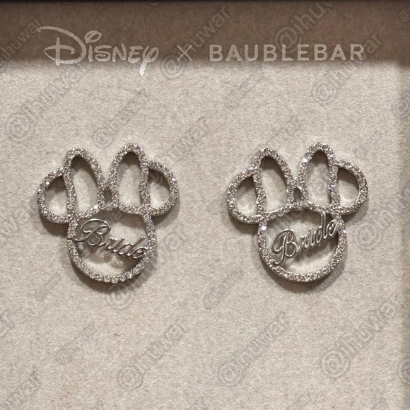 Disney × Baublebar MINNIE MOUSE BRIDE Stud Earrings /
Rhinestones NIB - Picture 12 of 12